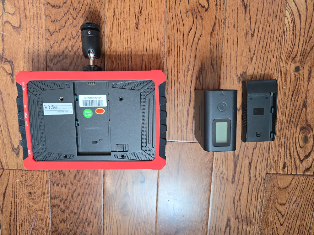 Liliput A7S On-Camera Monitor Kit image indicator(2)