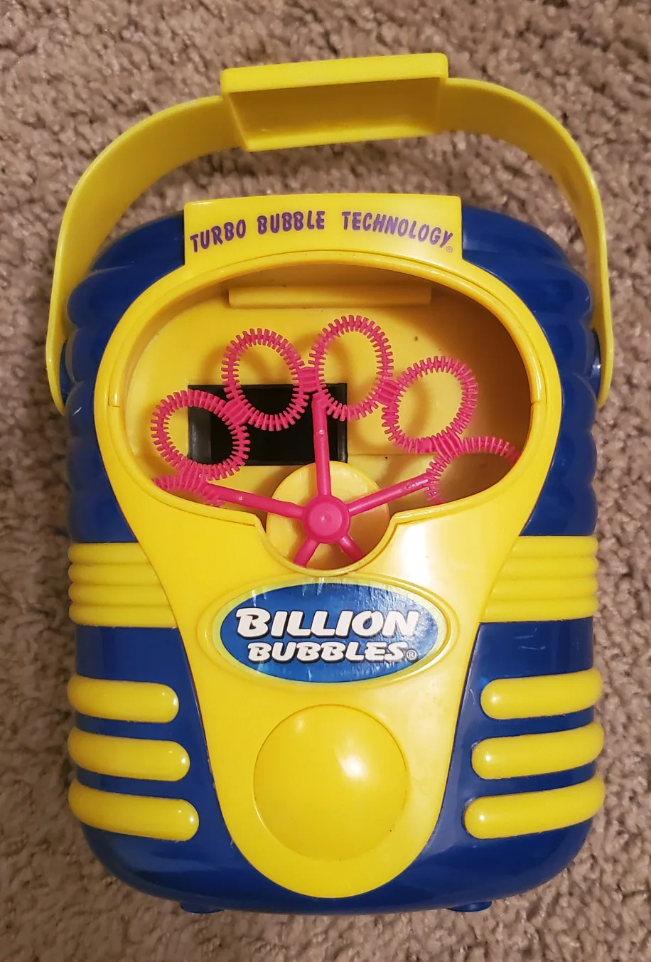 Kids' Toy Bundle: Bags, Bubble Machine, Puppy, Vacuum and More! image indicator(2)