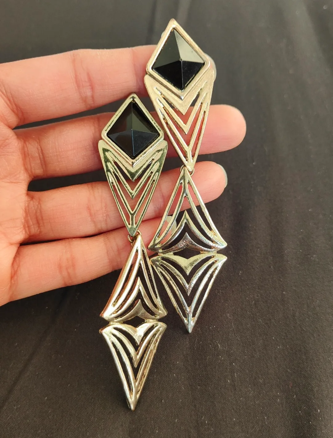 Earrings image indicator(2)