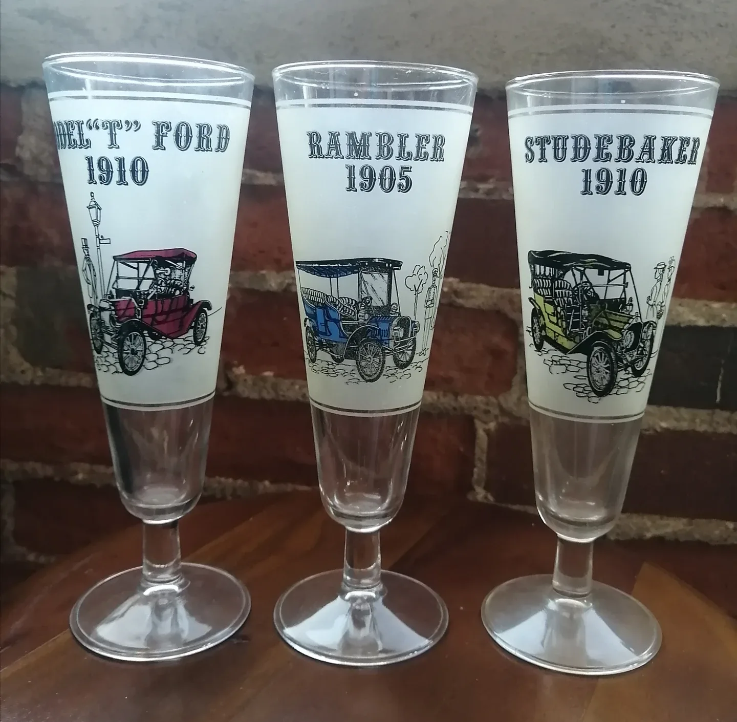 Set of Three Vintage Car Glasses thumbnail