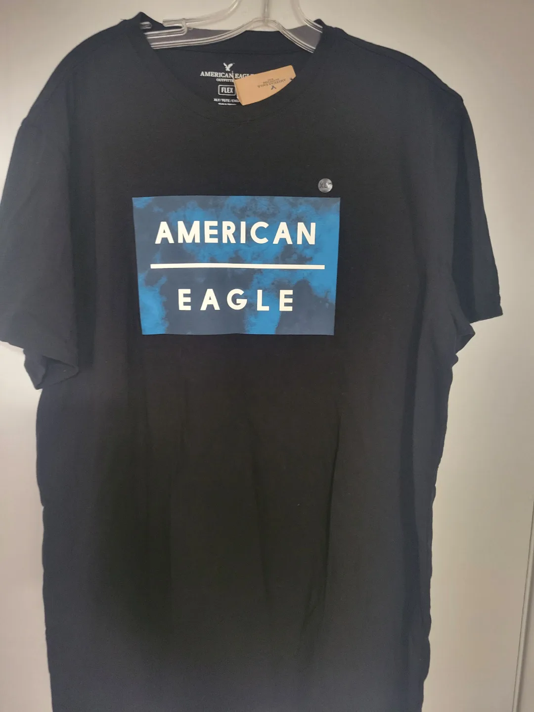 American Eagle Outfitters Men's Black T-Shirt - Size XL thumbnail