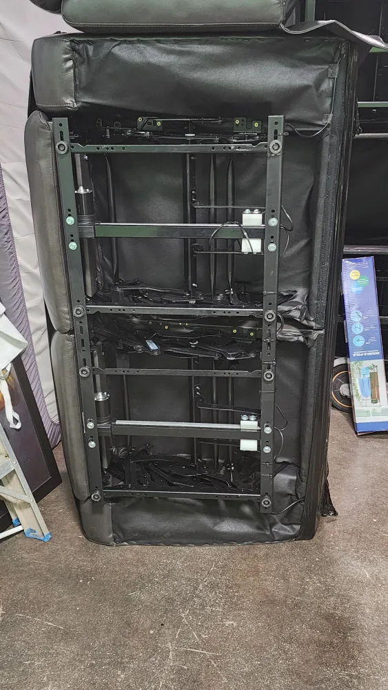 Reclining Leather Sofa and Loveseat Set image indicator(3)