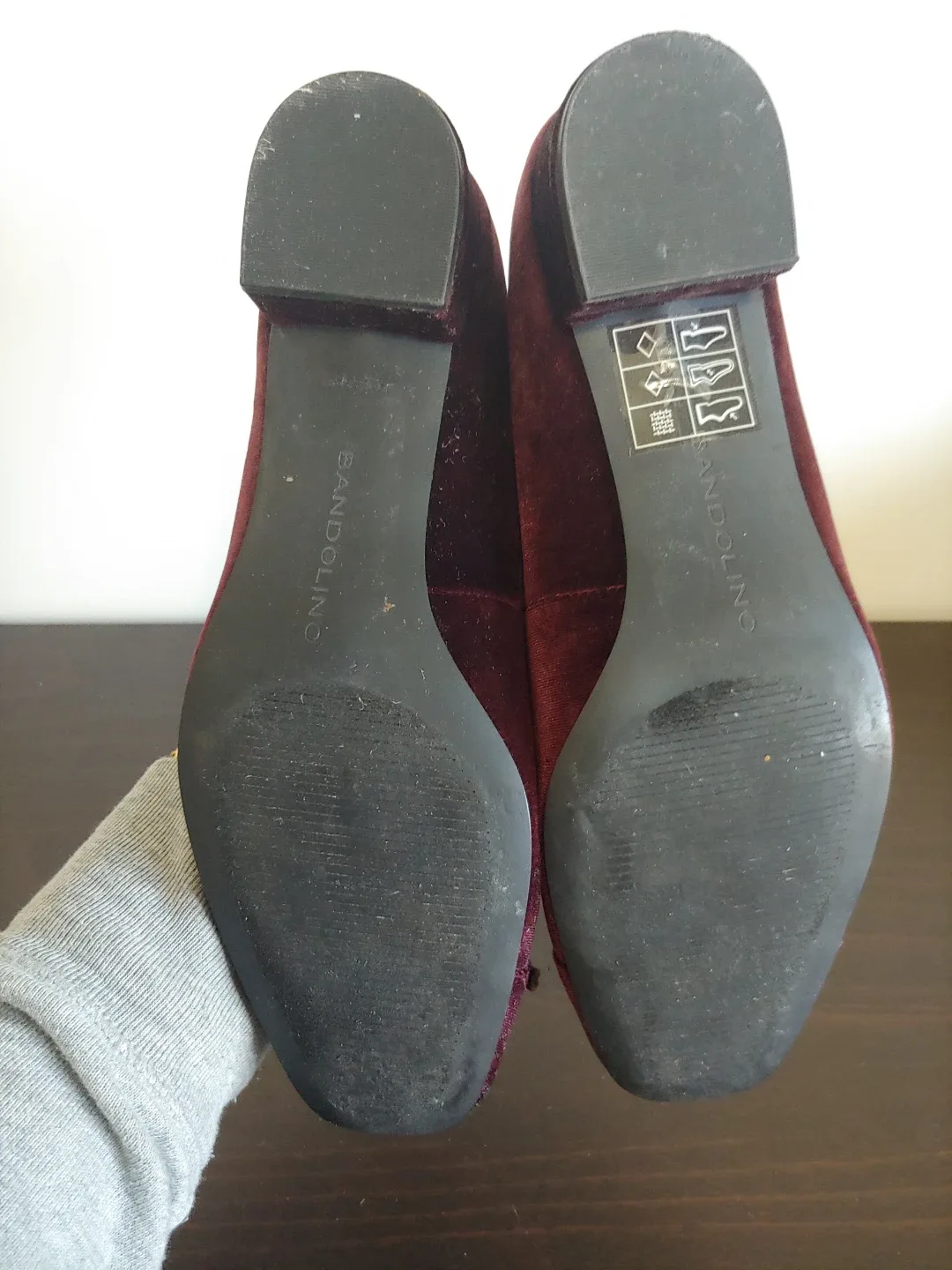 Bandolino Cranberry Velvet Block Heel Shoes-size 7 image indicator(7)
