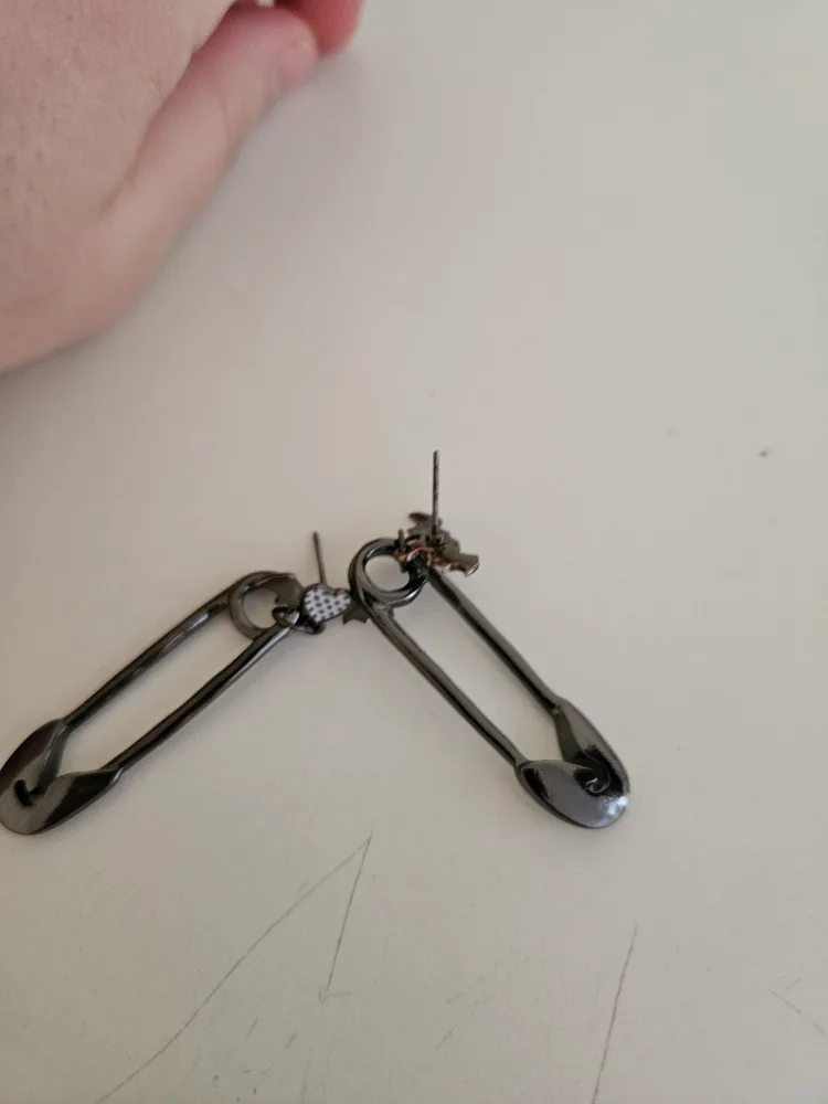 cute earrings image indicator(2)