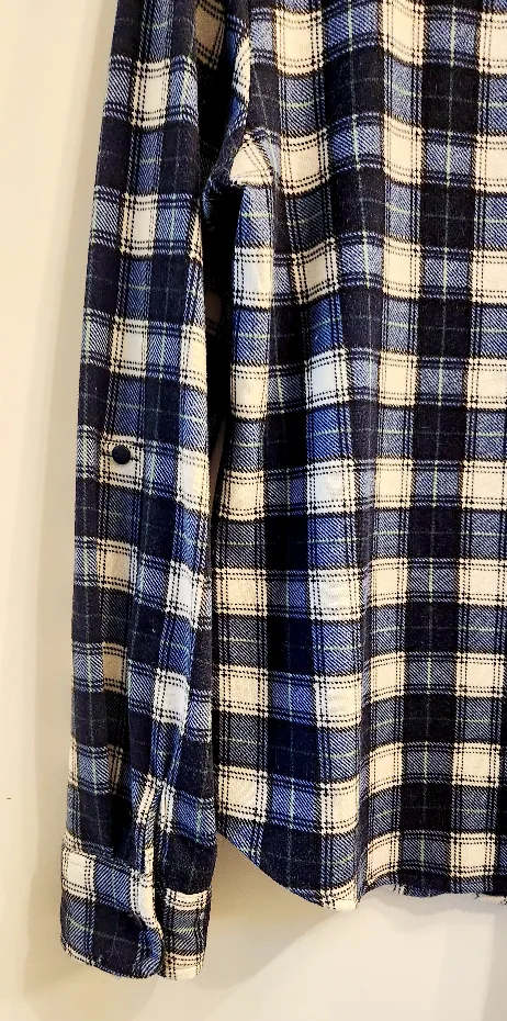 Women's Plaid Flannel Shirt image indicator(9)