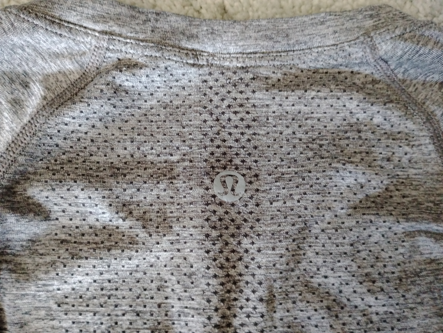 Lululemon long sleeve shirt - photo 3