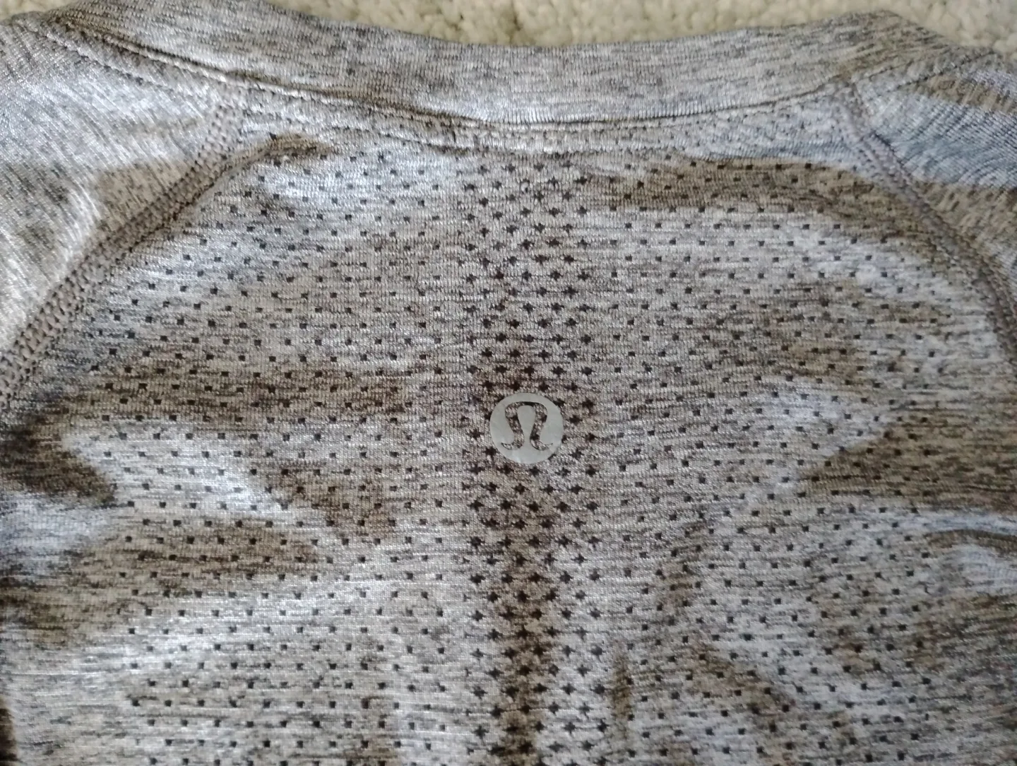 Lululemon long sleeve shirt image indicator(3)