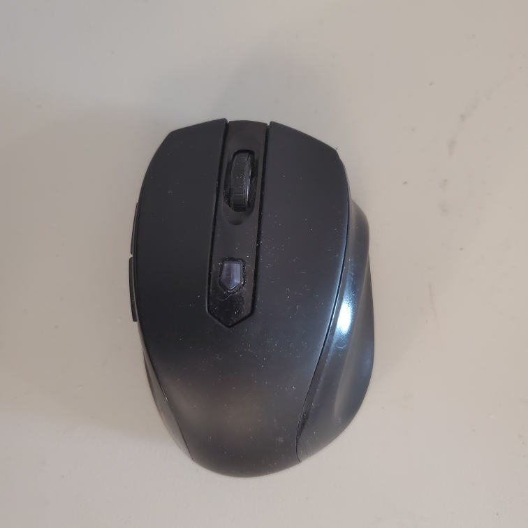 Erganomic wireless mouse (incl. battery)