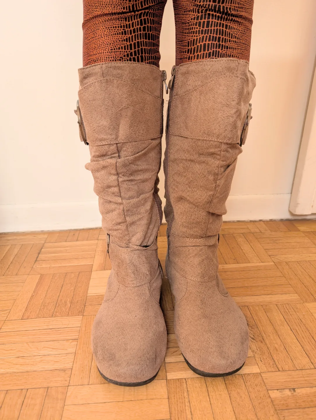 Women's  Light Taupe Slouch Boots 💚 image indicator(3)