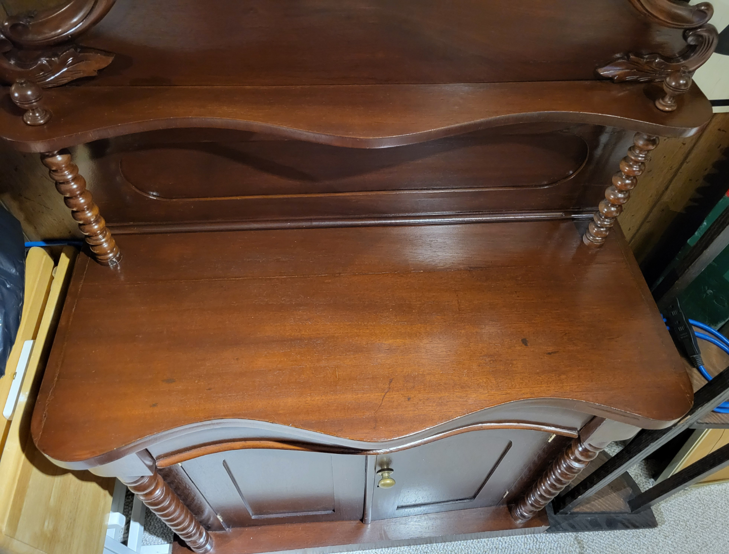 Vintage Cabinet - photo 3