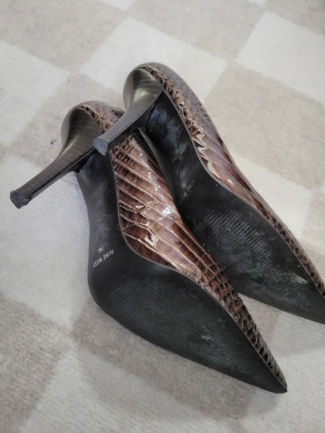 Nine West Women's Brown Snakeskin Heels - Size 7M image indicator(3)