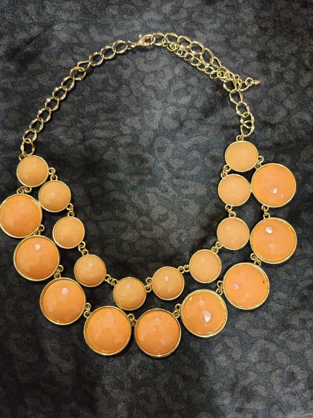 Peach Statement Necklace thumbnail