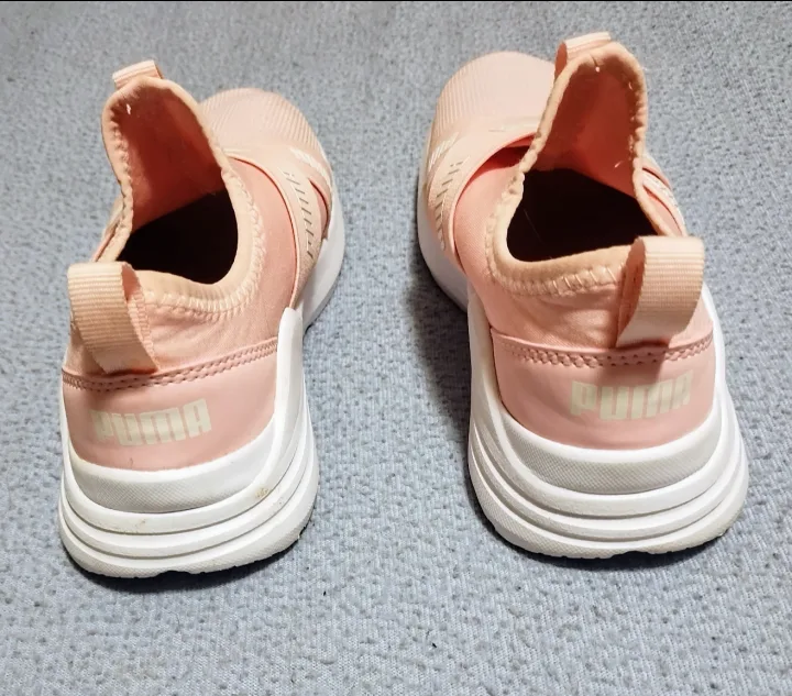 Kids Pink Puma Slip-On Sneakers 💚 image indicator(3)