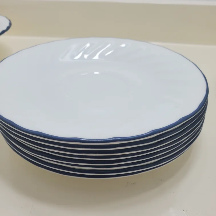 💚Corelle by Corning Bowls and Small Plates image indicator(9)