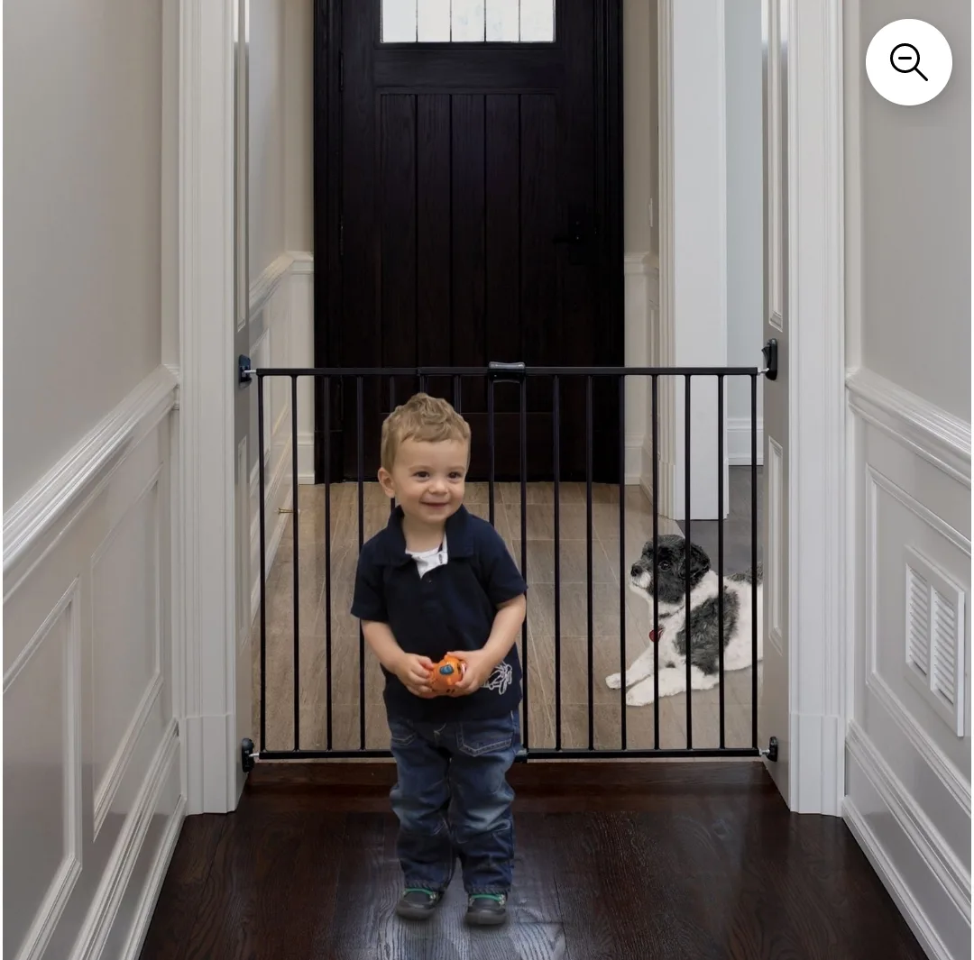 💥Regalo Easy Open and Close Metal Baby Gate image indicator(3)