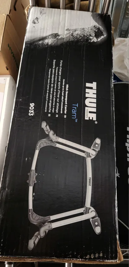 Thule Tram Hitch Sport Carrier - Ski and Snowboard Rack image indicator(2)