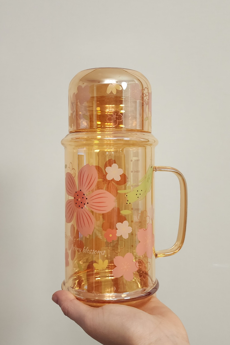 Borosilicate Glass pitcher/cup 1 L