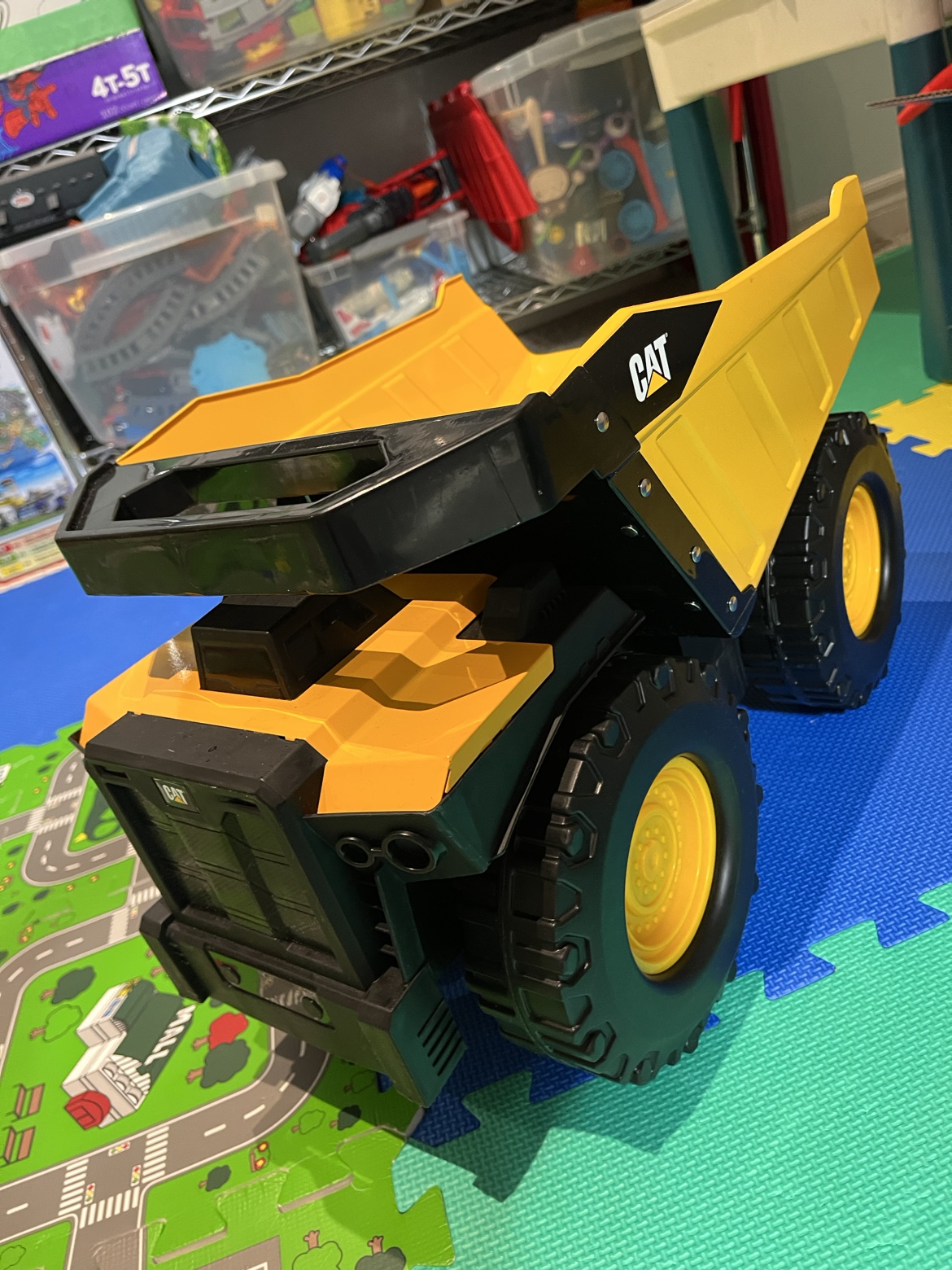 CAT Construction Mighty Steel Dump Truck Toy - photo 3