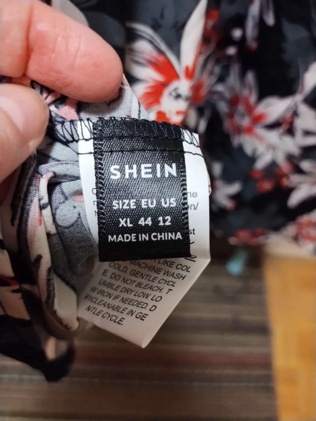 Brand New Floral Midi Sundress - Size XL 💚 image indicator(5)