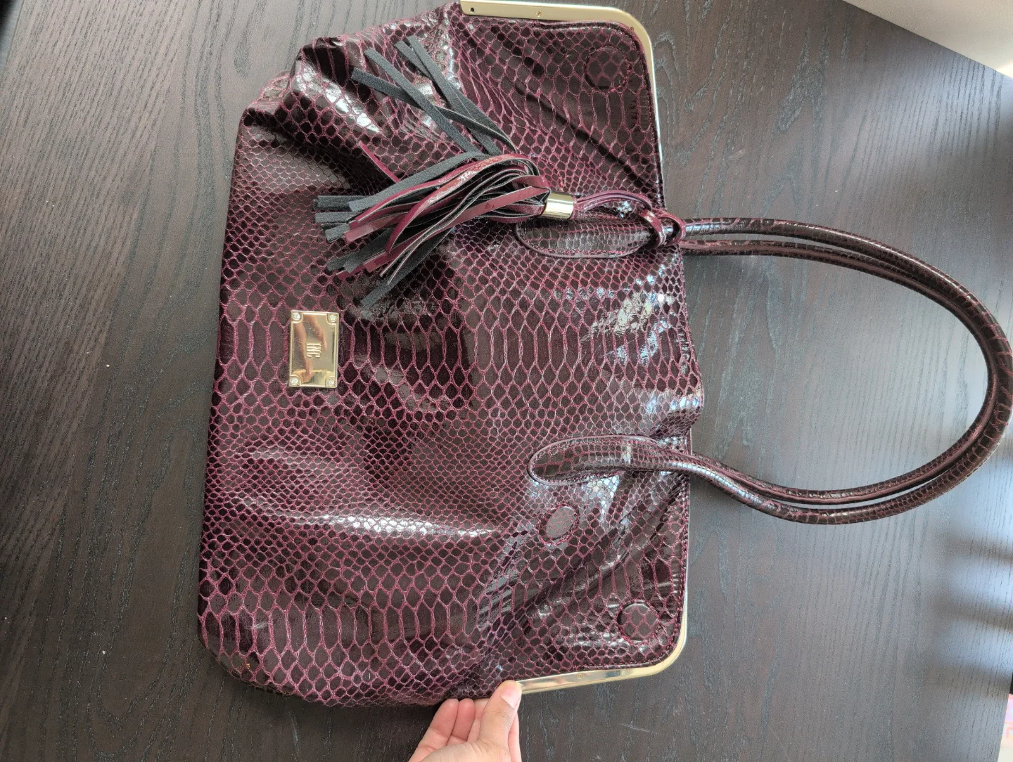 Purple / Burgundy Snakeskin Shoulder Bag image indicator(8)