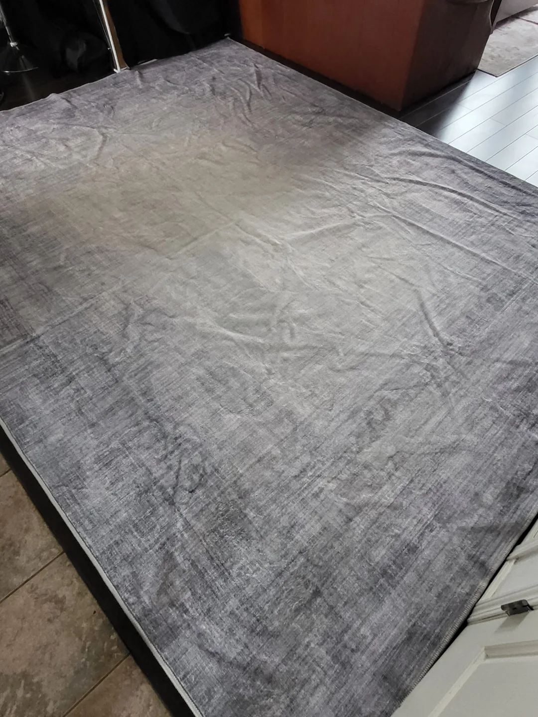 8ft X 10ft Area rug (Brand new) image indicator(5)