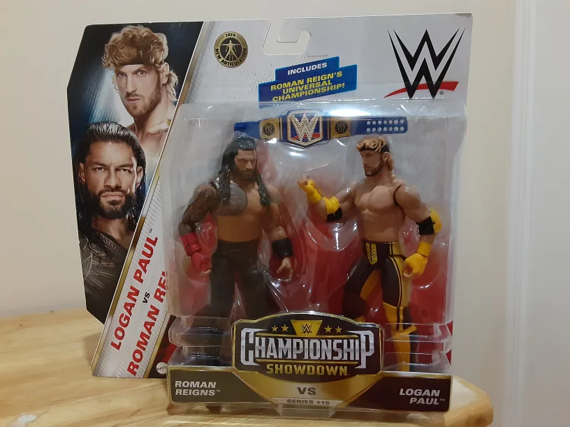WWE Champion Figures Roman Reign vs Logan Paul Collectible Set image indicator(3)