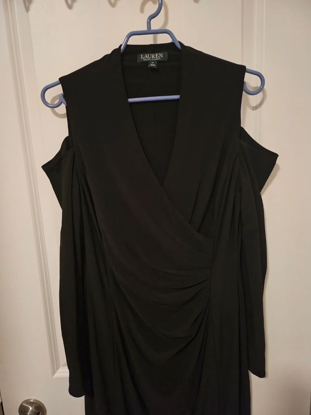 Lauren Ralph Lauren Black Cold Shoulder Dress image indicator(2)