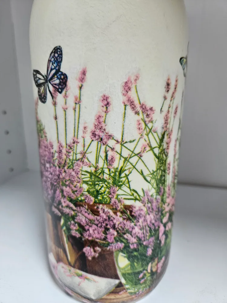 Upcycled Wine Bottle Decor Lavender & Butterflies image indicator(3)