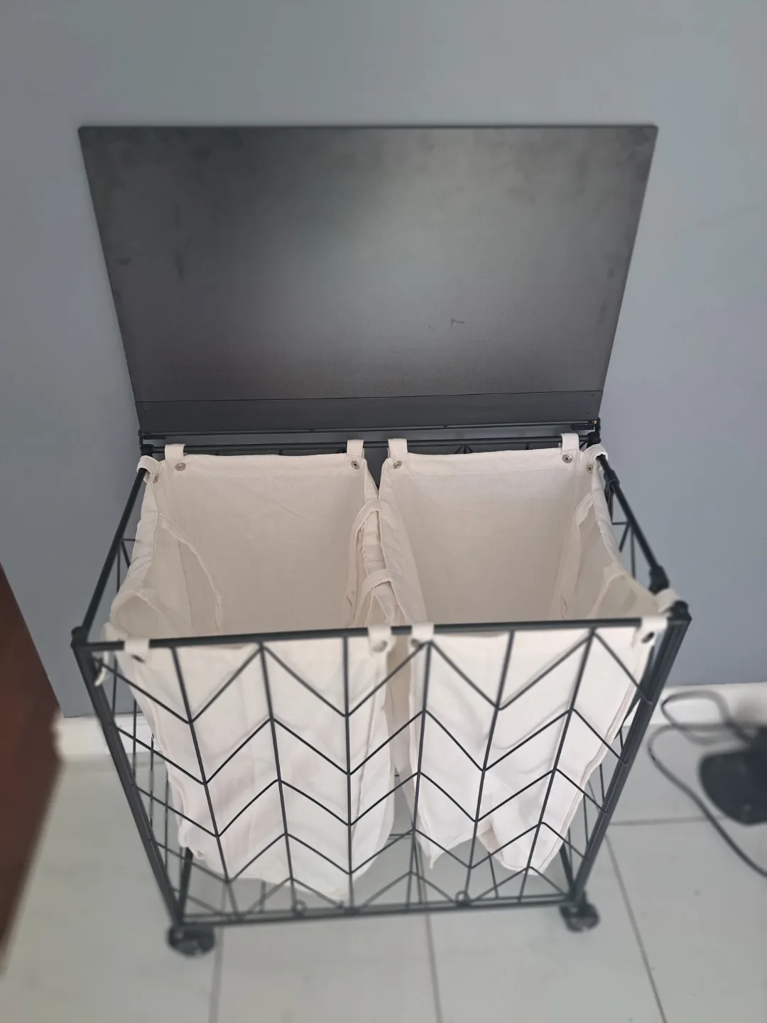 Double Laundry Hamper with Rolling Stand thumbnail