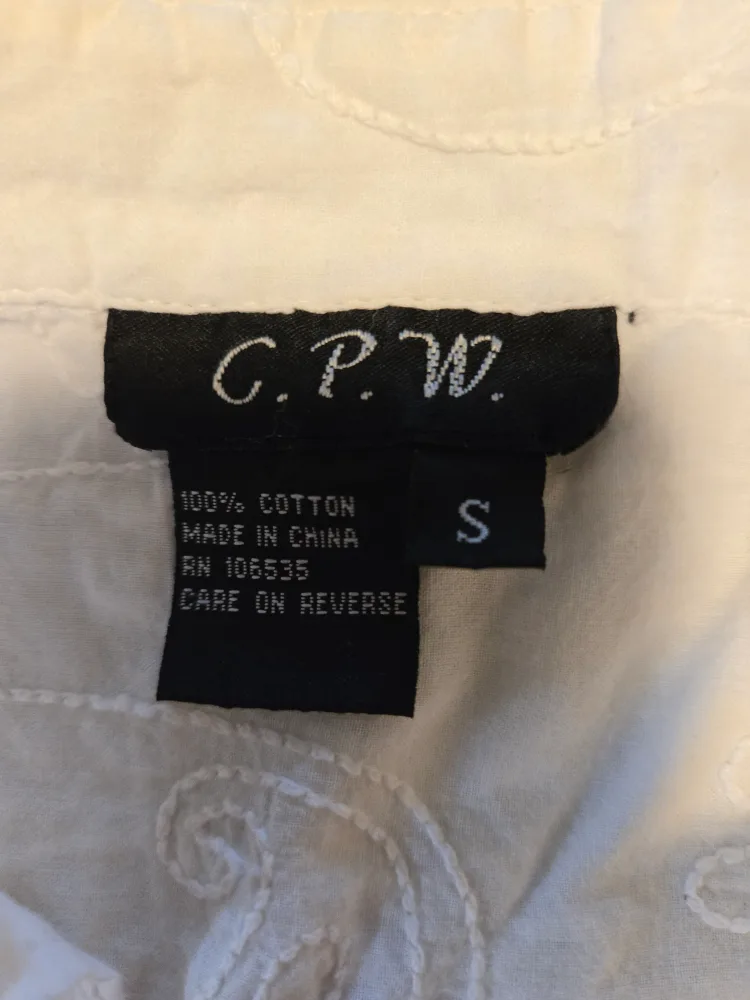 XS / S Women's Clothing Bundle image indicator(2)