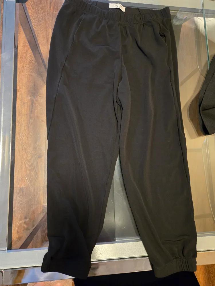 XS / S Women's Clothing Bundle image indicator(6)