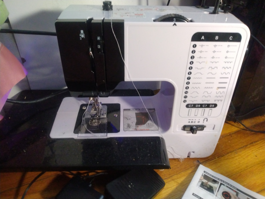Sewing Machine with Foot Pedal - photo 2