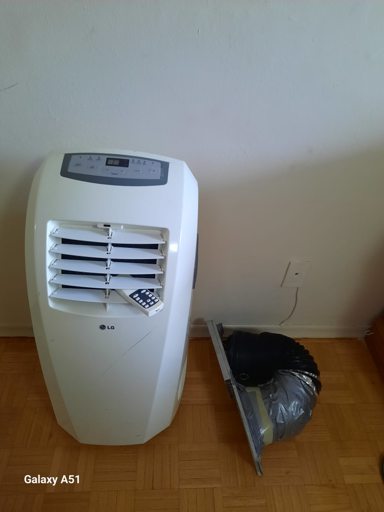 LG Portable Air Conditioner 10,000 Btu - photo 3