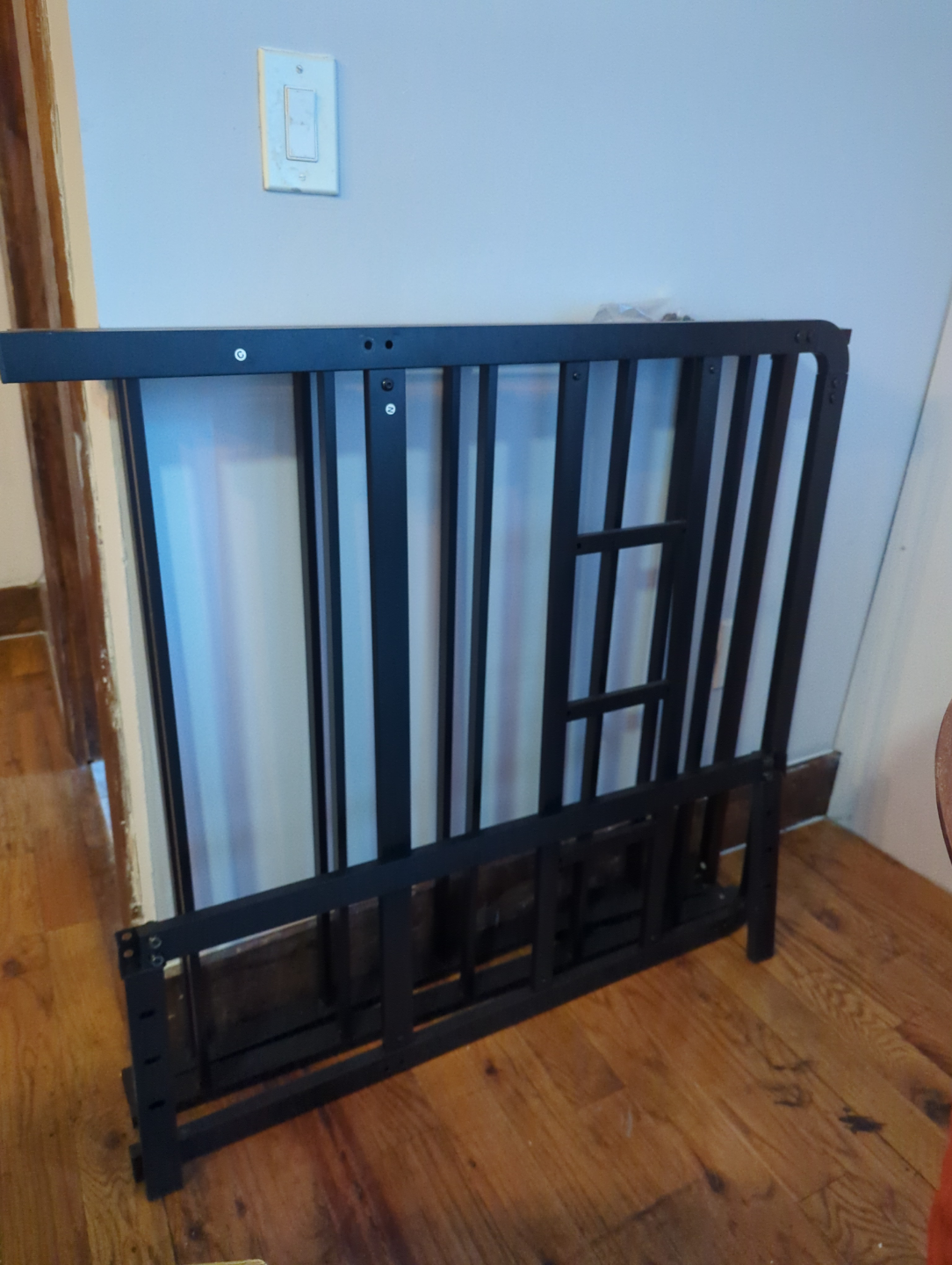 Bedframe - photo 2