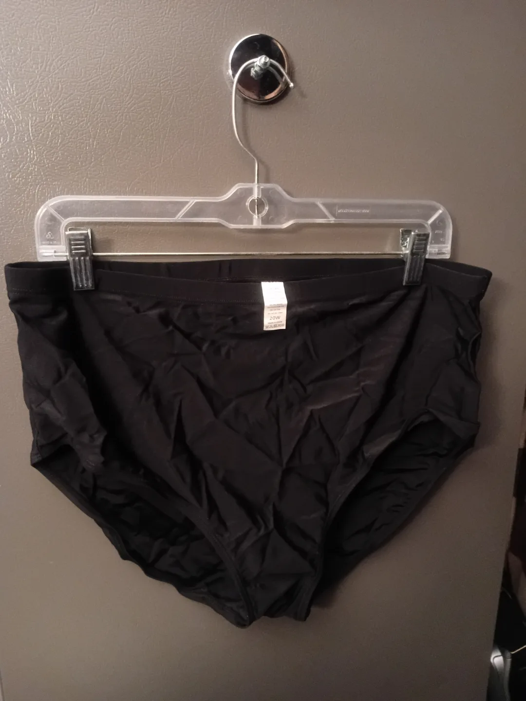 NEW!   LULU HATHAWAY Plus Size Tankini Swimsuit image indicator(10)