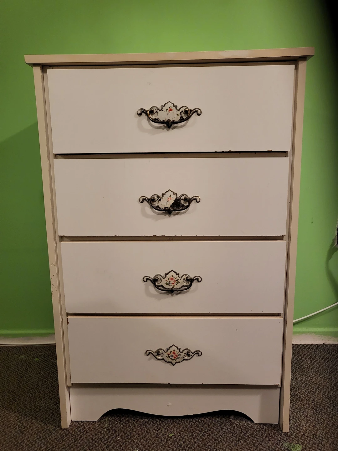 Vintage White Chest of Drawers-FREE