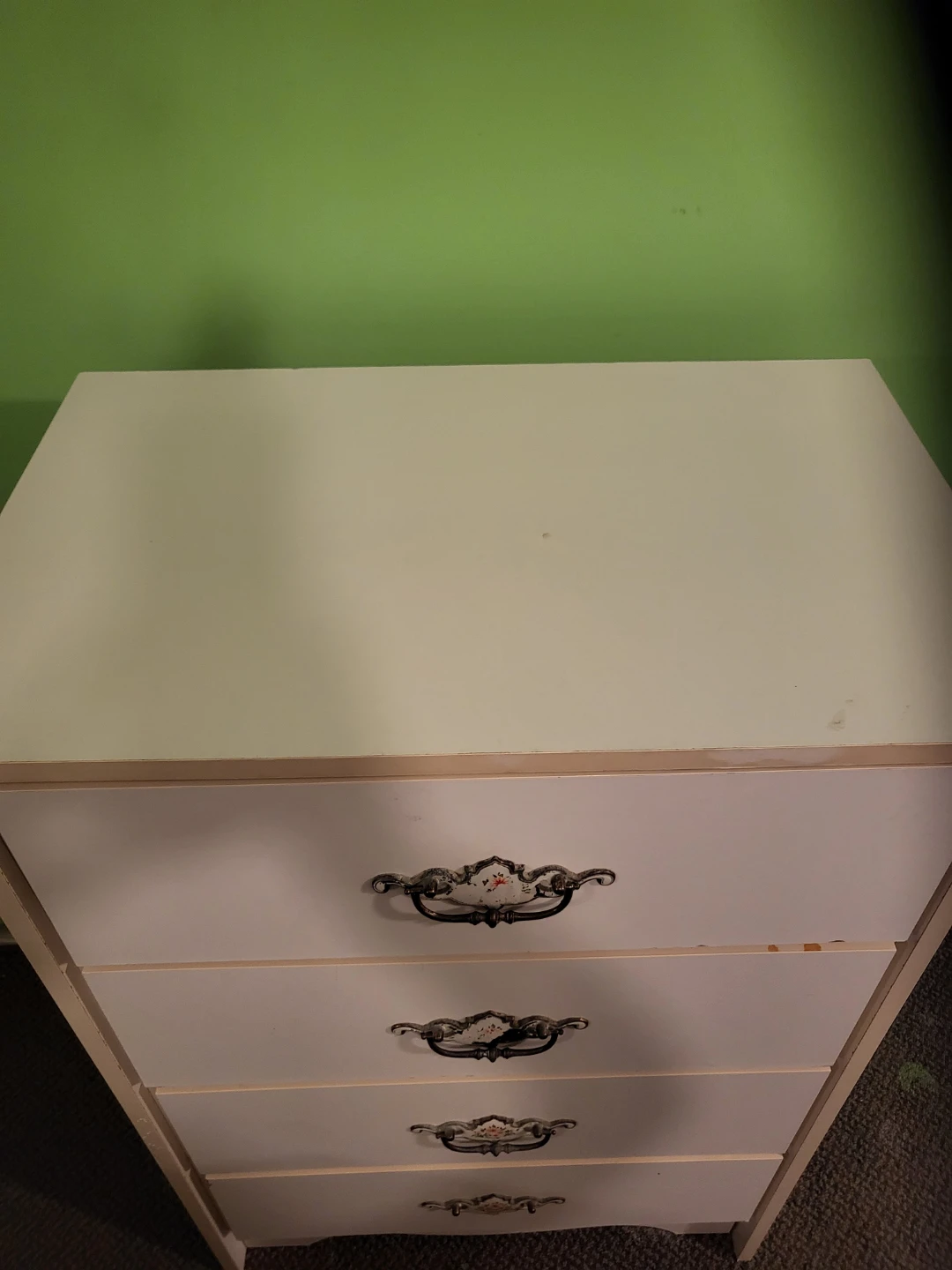 Vintage White Chest of Drawers-FREE - photo 3