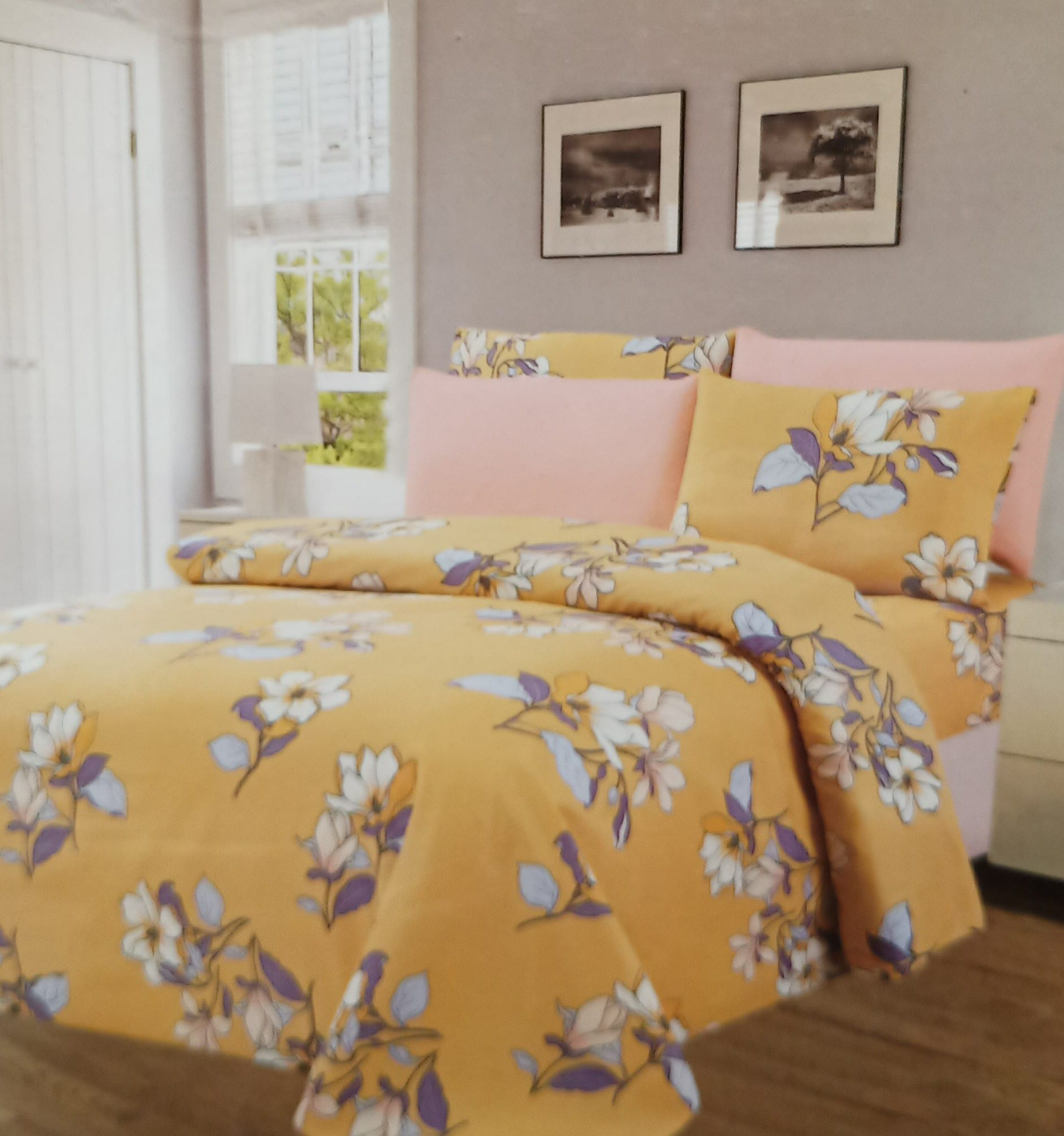 Floral Mustard Yellow Full/Queen Bedding Set