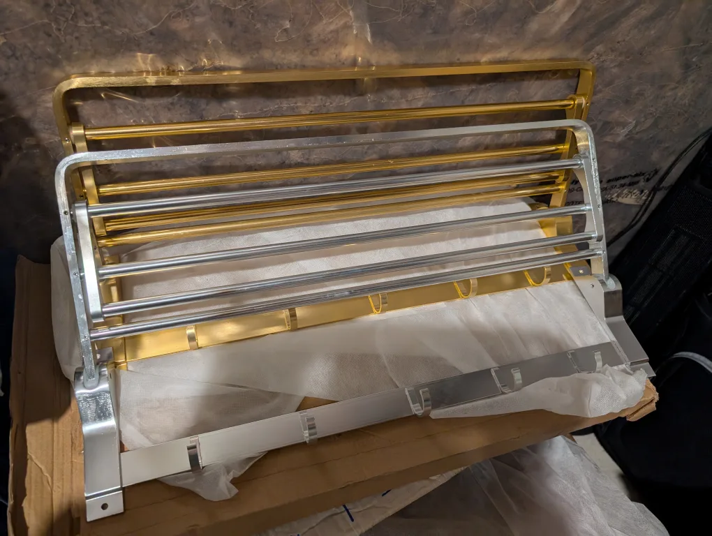 Bulk Lot of Assorted Home Goods and Kitchenware image indicator(2)