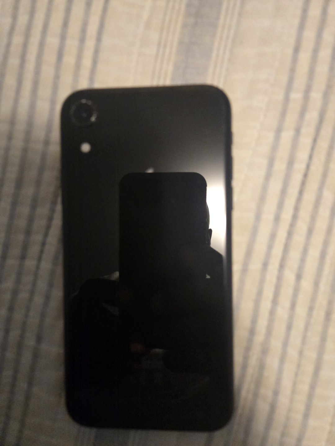 iPhone XR - Black - Unlocked - photo 5