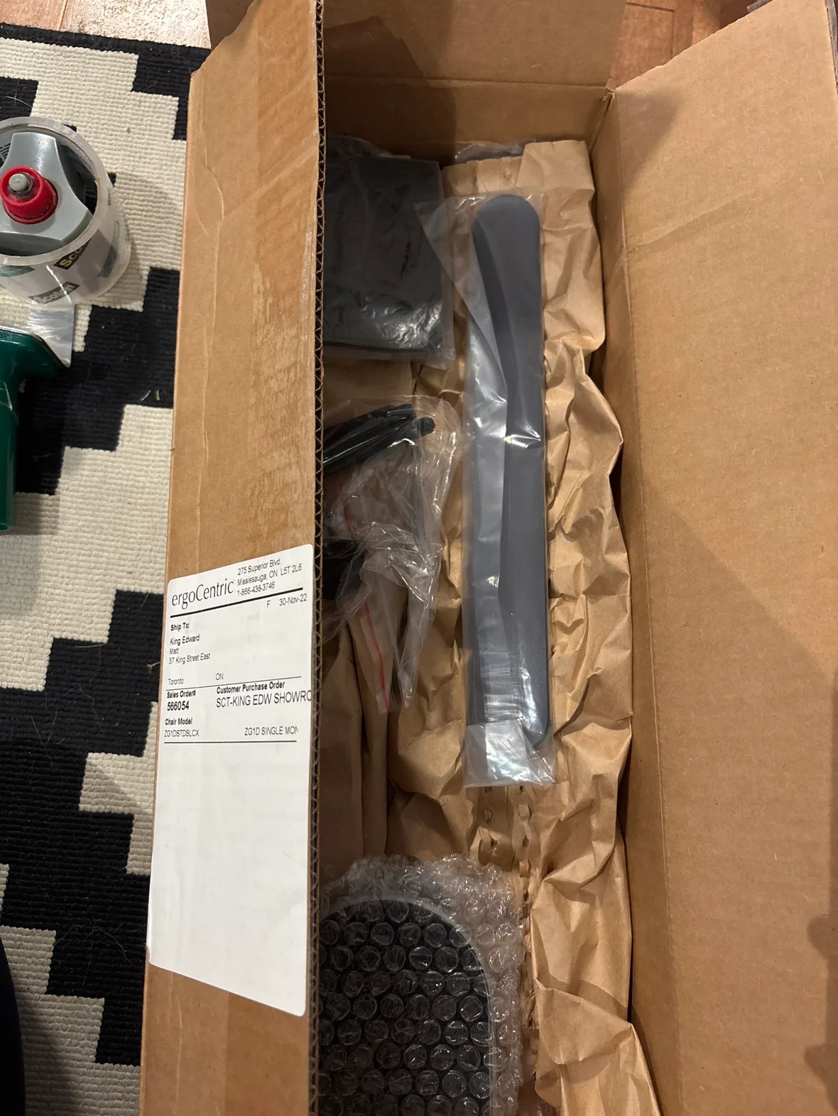 Computer monitor arm (brand new) image indicator(2)