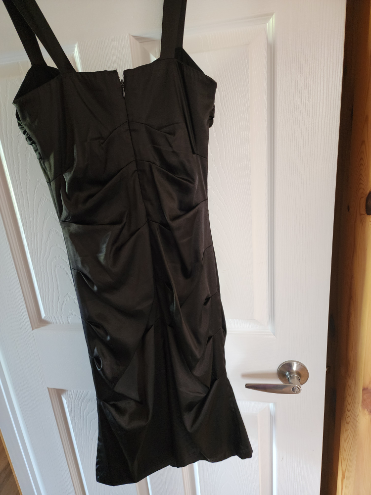 Le Chateau Little Black Dress - photo 2