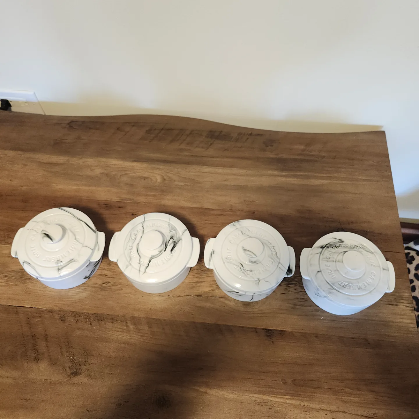 Set of 4, single serve baking dishes thumbnail