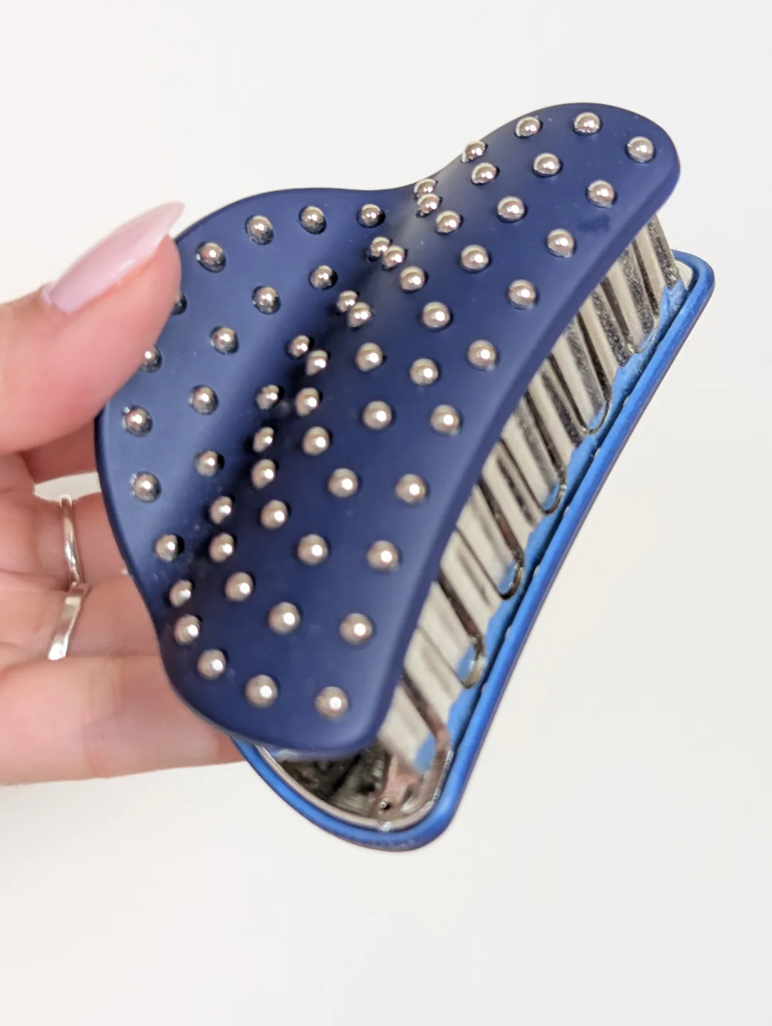 Three Hair Claw Clips - Blue, Iridescent, Silver image indicator(4)