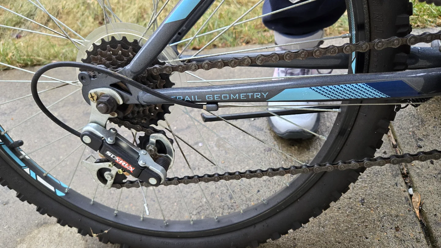 Kids Supercycle 24" Mountain Bike image indicator(4)