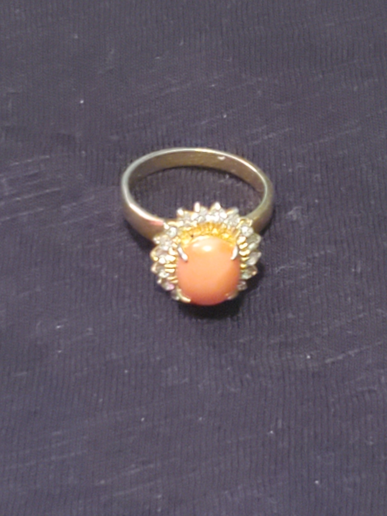 Gold ring with peach stone (Size 7) - photo 2