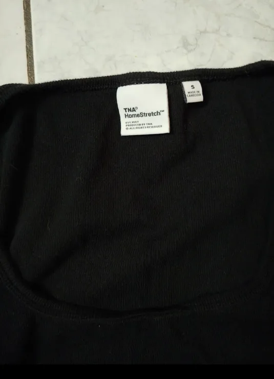 Aritizia TNA Homestretch Tank Top (S) image indicator(4)