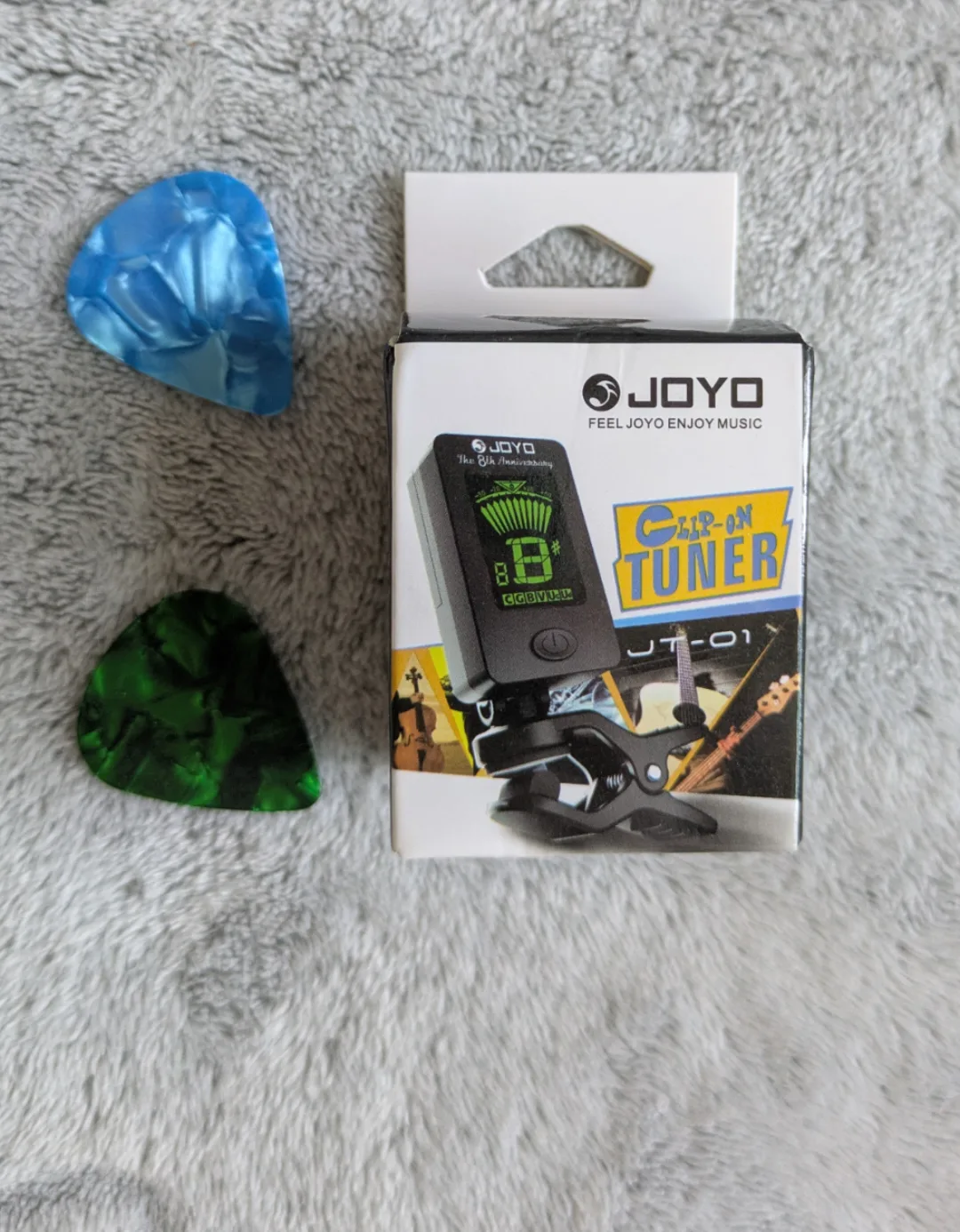 Brand New Electronic Guitar Tuner and plectrums/picks thumbnail