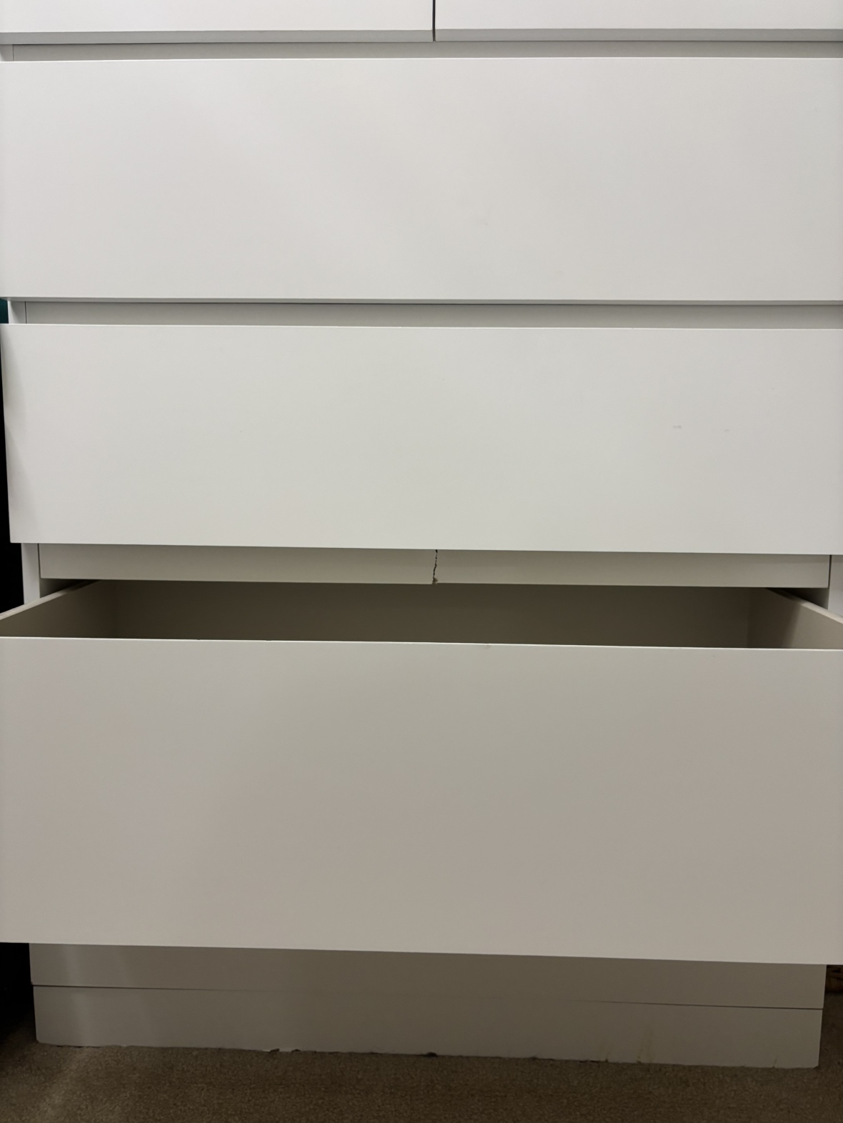 IKEA Dresser - photo 2