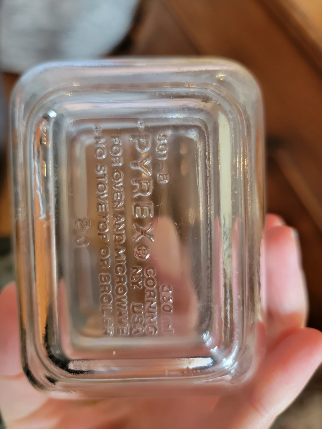 Vintage Pyrex Storage Containers with Lids - photo 3